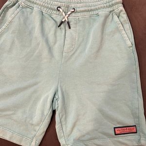 Boys XL Vineyard Vines. Never worn.